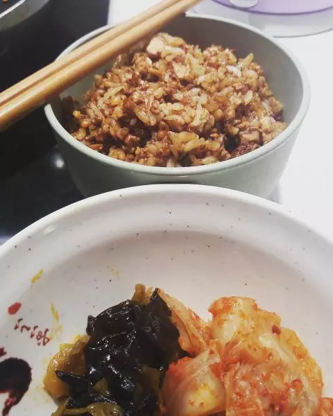 【Ann的留学生活|新手料理】酱油豆腐炒饭/酱油豆花炒饭