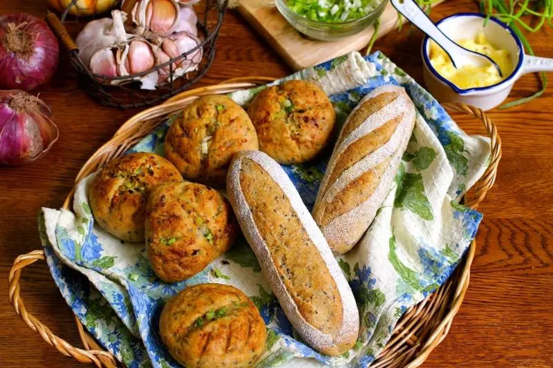 【面包两吃】蒜香黑芝麻法国面包