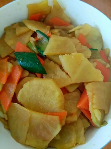 減肥套餐1-土豆片炒胡蘿蔔