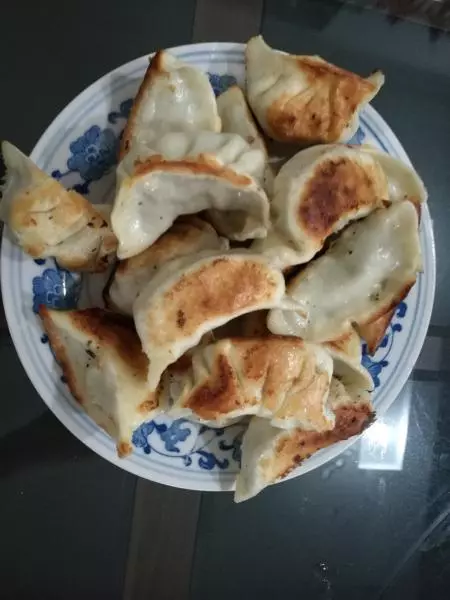 芹菜饺子