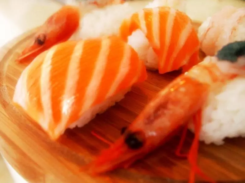三文鱼甜虾寿司