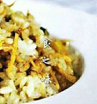 這樣吃～什錦雞絲炒飯