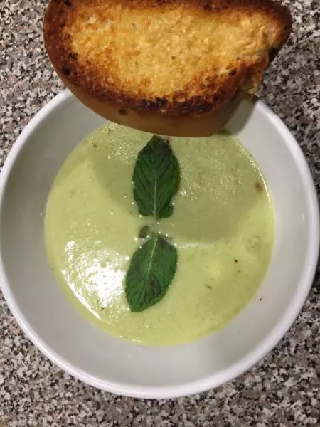 法式毛豆浓汤