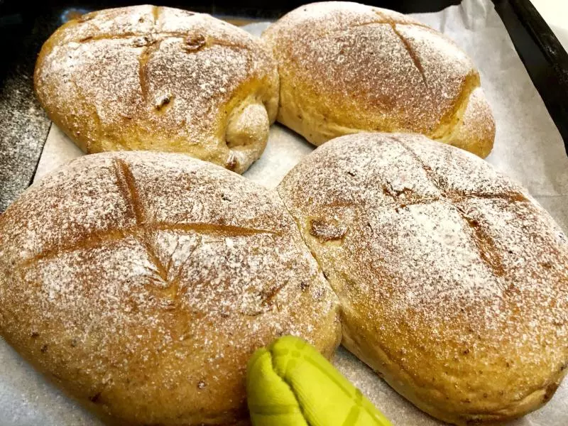全麦桂圆/蔓越莓软欧 面包机也能揉出完美面包 新手必做