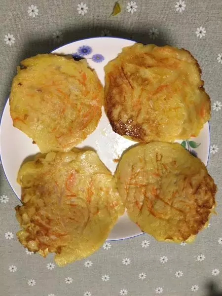 土豆胡萝卜丝饼