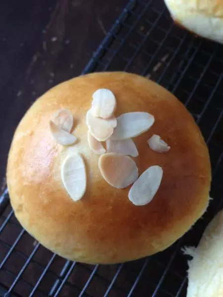 豆沙小面包