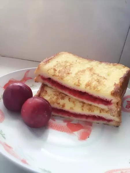 樹莓果醬麵包片