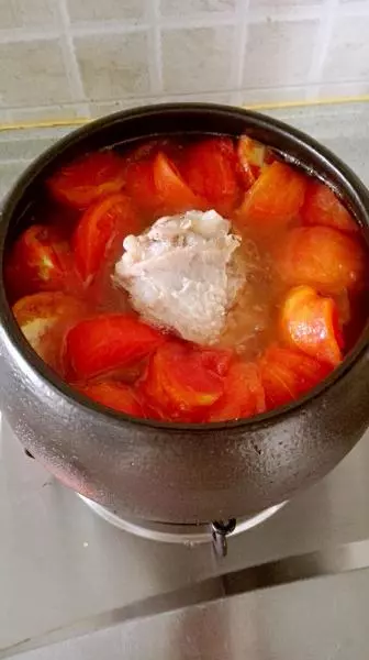 西红柿大骨汤