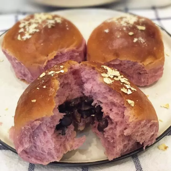 紫薯酸奶小餐包（蜜豆餡）