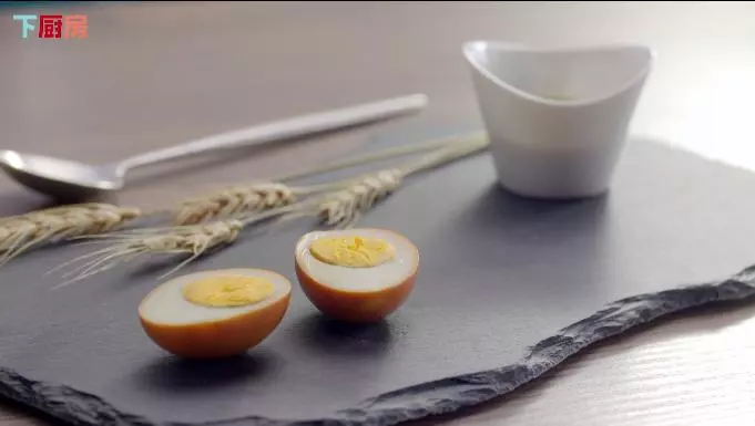 企鹅教你做|蛋料理-白煮蛋／日式醋酱油蛋／酱油麻油蘸蛋