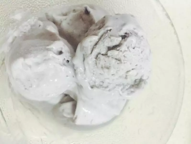 蓝莓酱冰淇淋（面包机版）