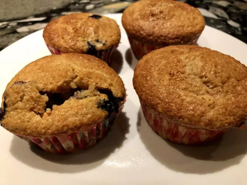 减脂加餐：杏仁燕麦+蓝莓/香蕉muffin