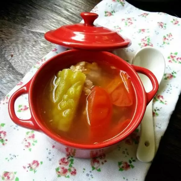 番茄苦瓜排骨汤