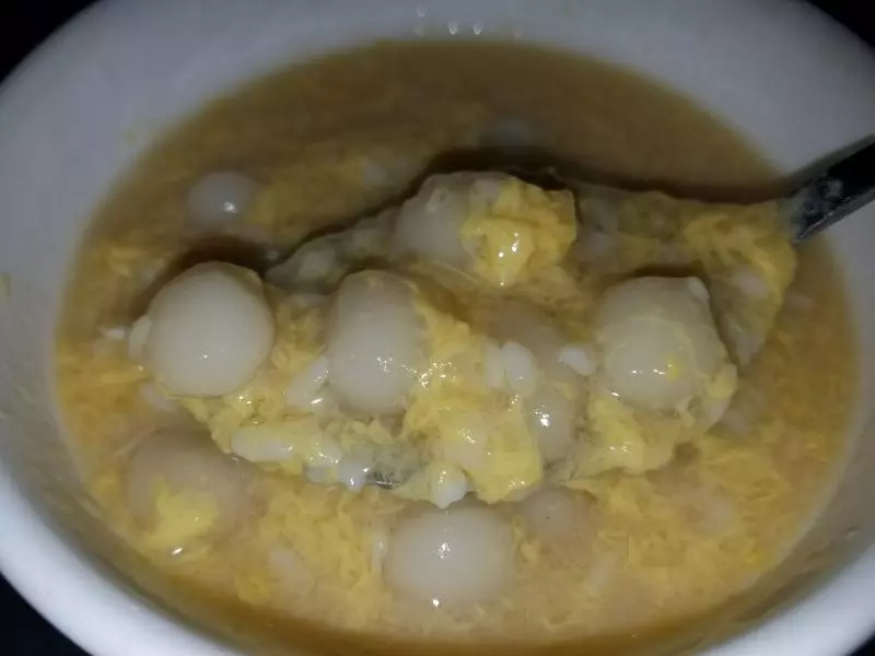 鸡蛋米酒汤圆