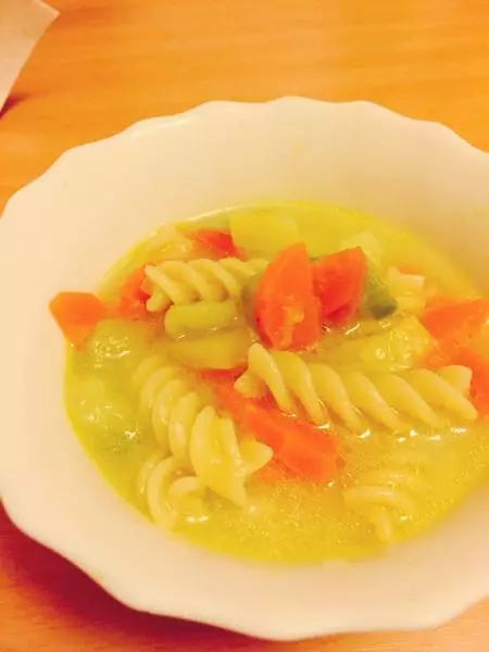 意大利面蔬菜汤