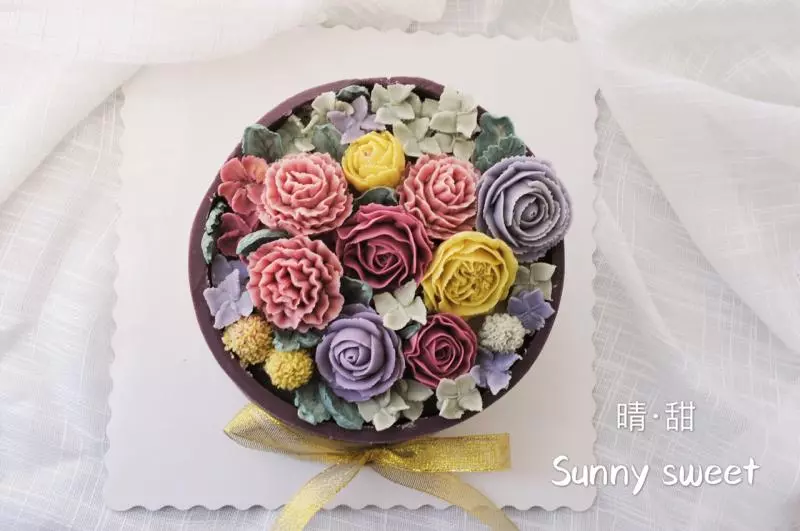 康乃馨玫瑰花盒蛋糕