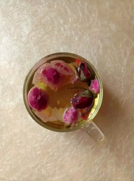 三花养颜茶玫瑰花，月季花，牡丹花球