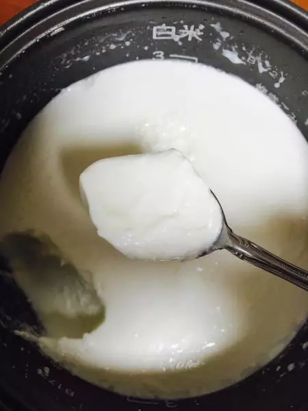 电饭锅制作酸奶