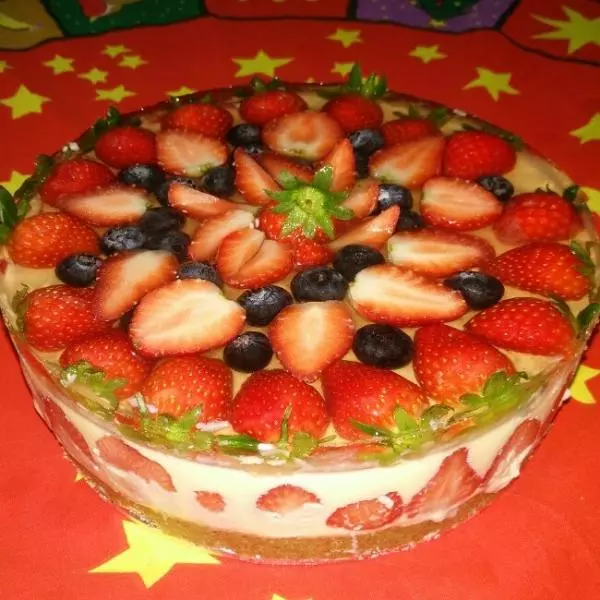 布丁口感的草莓酸奶芝士蛋糕