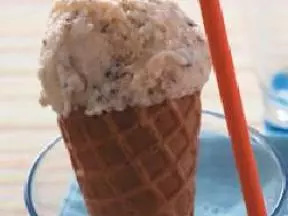 火龙果冰淇淋