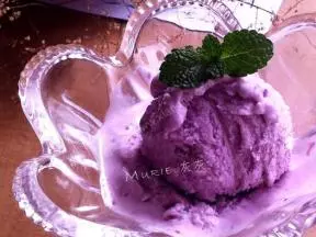 意大利蛋白莓果冰淇淋