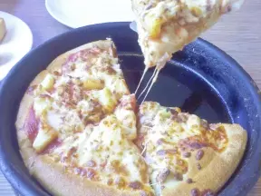 夏威夷鸡肉pizza