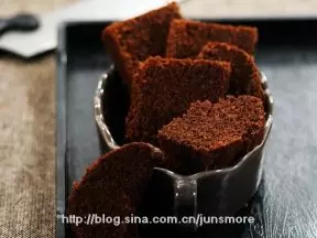 超松软巧克力蛋糕的做法