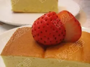 微波炉草莓蛋糕