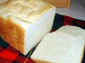 机烤白面包