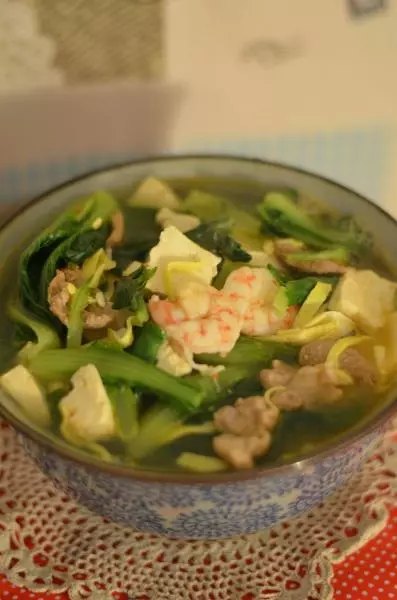 小白菜鲜虾豆腐煲