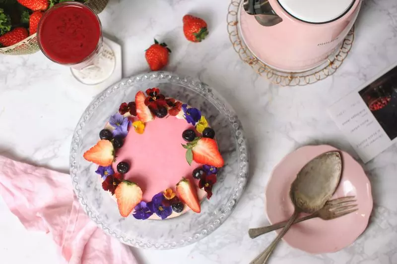 甜菜樹莓凍芝士蛋糕