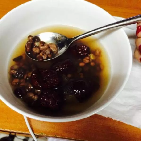 红豆薏米汤 佐料红枣