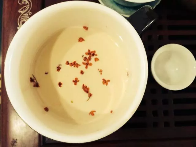 桂花蜂蜜焦糖奶茶～