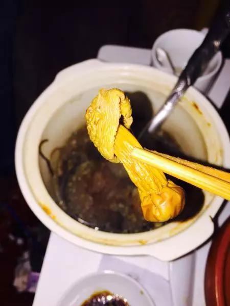 排骨树菇松茸炖汤