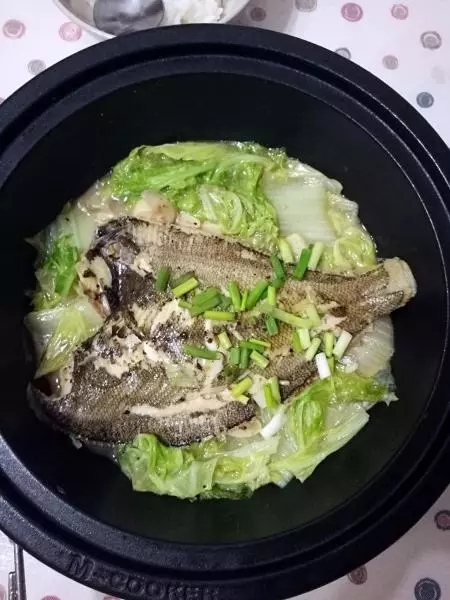塔吉鍋黃油蝶魚煲