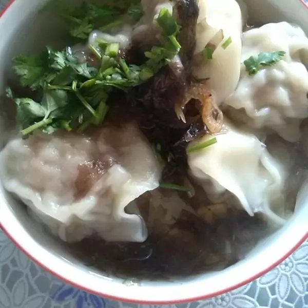 香菇虾仁鲜肉混沌