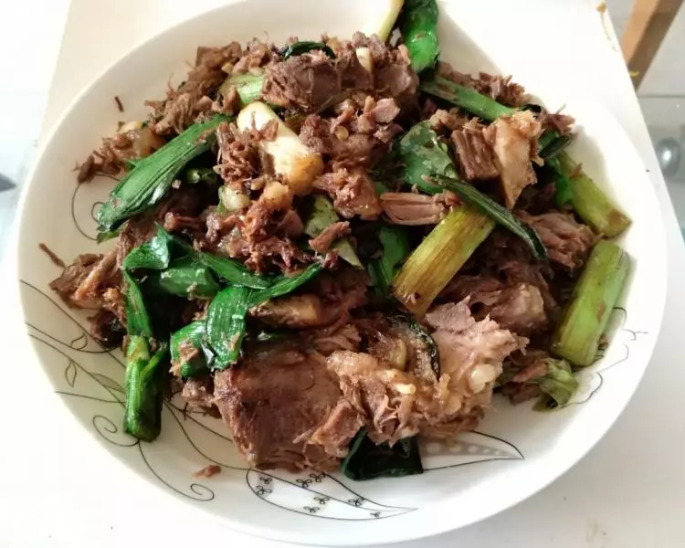 蒜苗炒牛肉