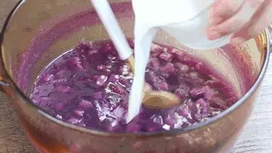 紫薯芋艿，香浓醇厚的许留山滋补炖品轻松Get！