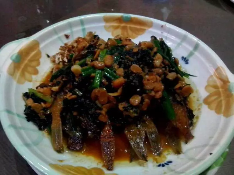 紫蘇豆醬剝皮魚