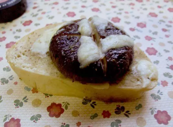 芝士香菇焗馍片
