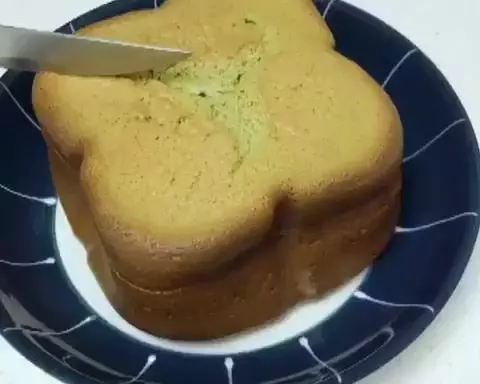 绿茶戚风蛋糕