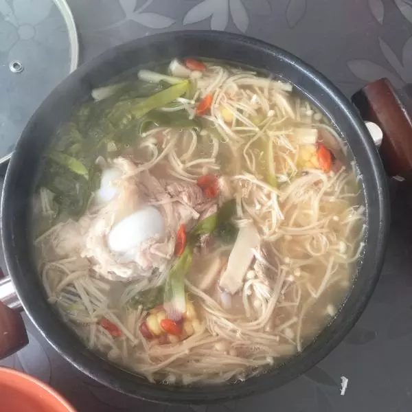 棒骨菌汤