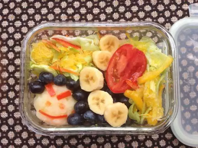 【爱心早餐】橙汁沙拉+水果+土豆泥