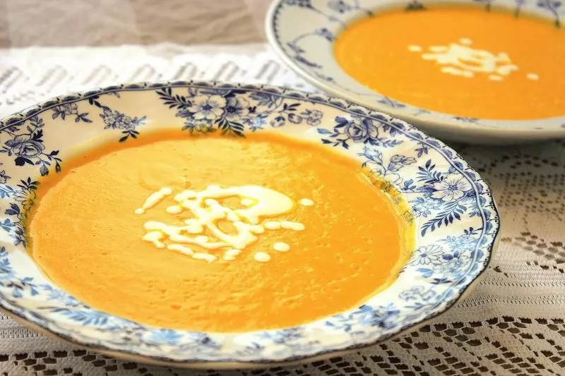 顺滑奶油南瓜浓汤 Smooth Creamed Pumpkin Soup