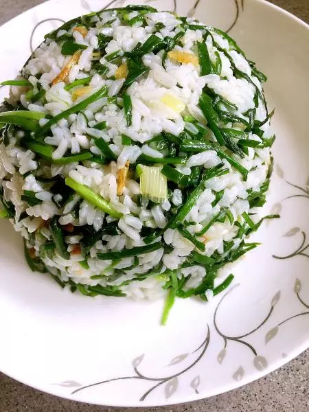 韭菜炒米饭