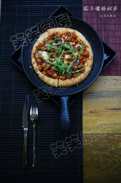 批薩原來還可以如此多樣和簡單——懶人披薩之一：茄子饢餅批薩