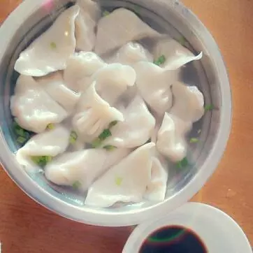 豆腐香芹冬菇饺子