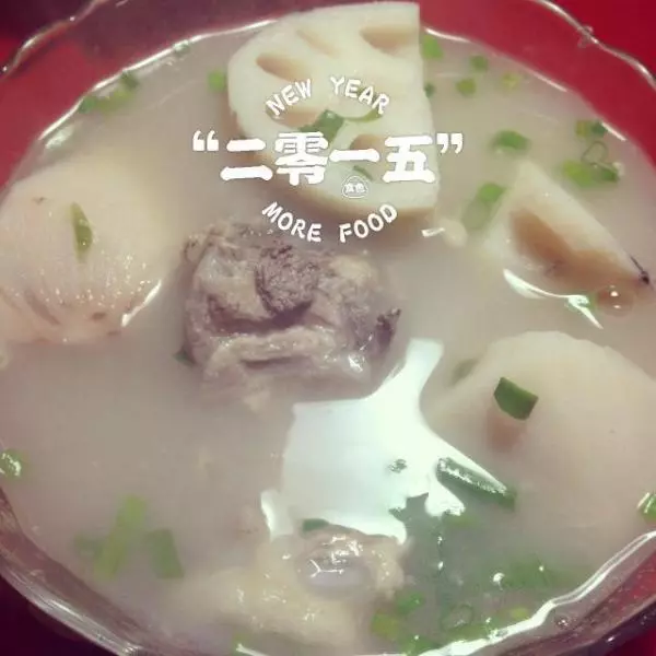 蓮藕龍骨湯