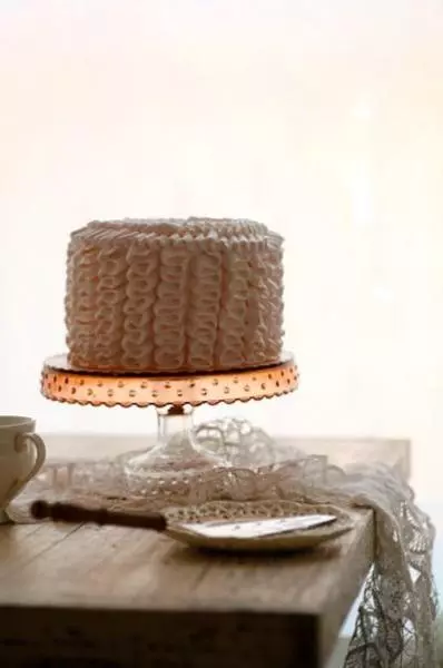 皱褶海绵蛋糕