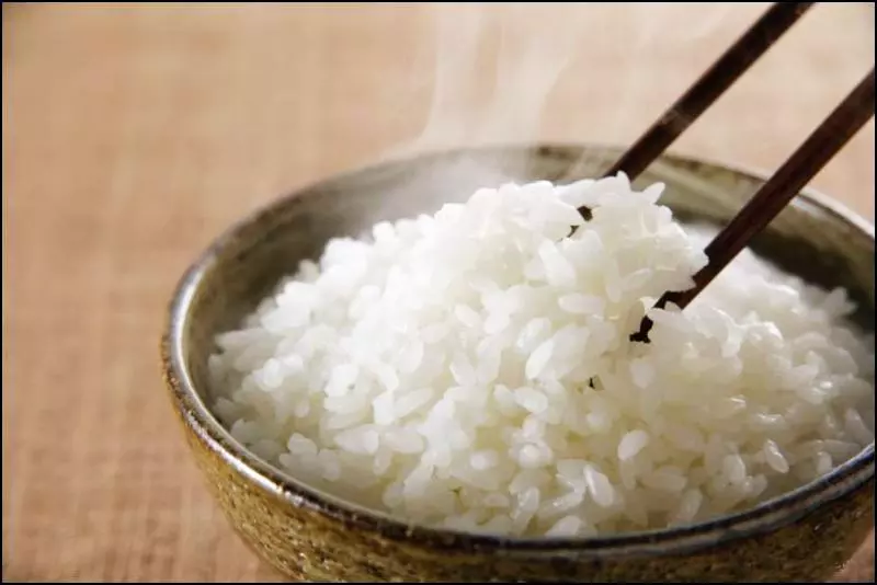 喷香软糯白米饭